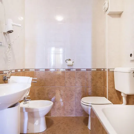 Szálloda Miramare 4*