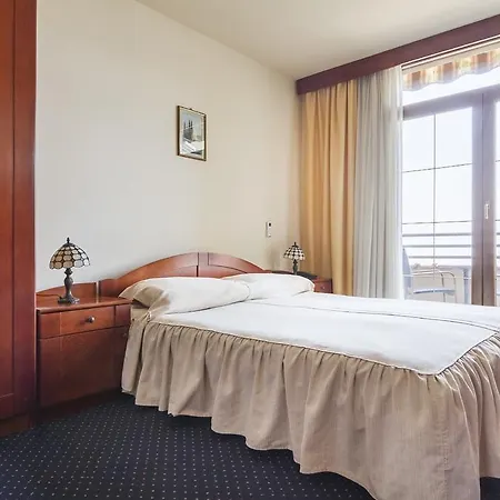 Szálloda Miramare 4*