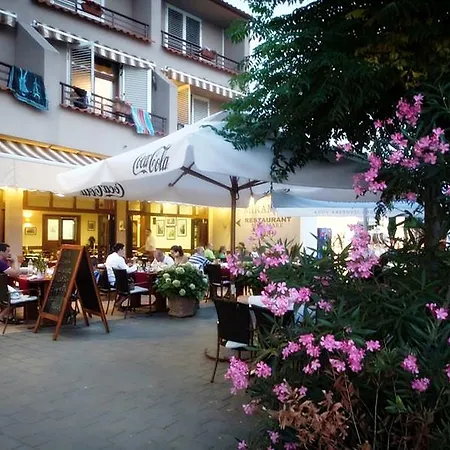 Miramare Szálloda Njivice