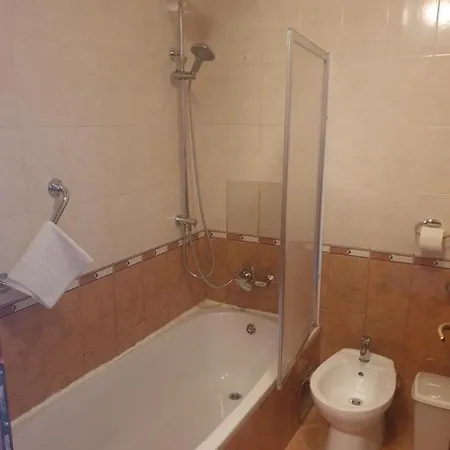 Szálloda Miramare Njivice