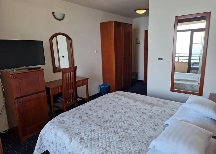 فندق Miramare 4*