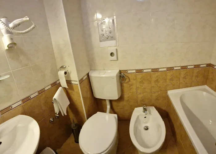 Miramare فندق