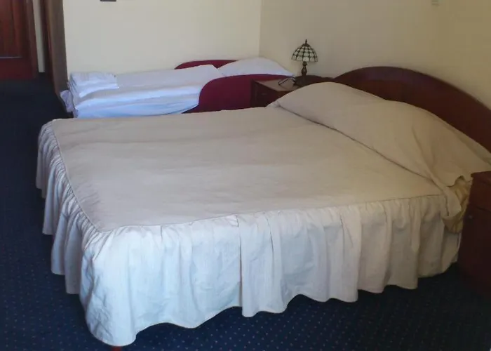 Miramare فندق نجيفيش
