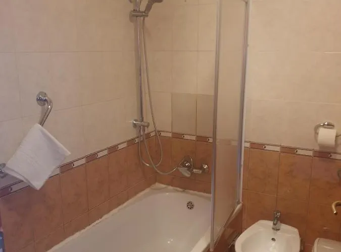 فندق Miramare نجيفيش